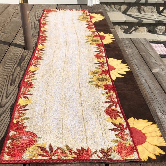 Table Runners, Set of Two - Picture 1 of 10